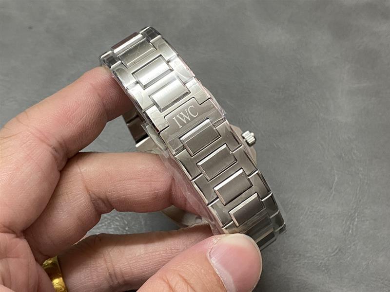 202457162141260 1600